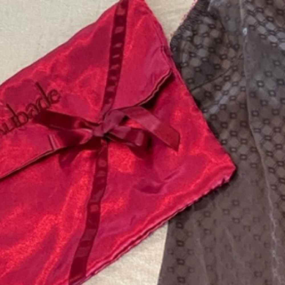 Lingerie bag.
